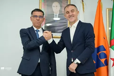 التجربة الخامسة بعد الزمالك.. ميتشو مدربا لوفاق سطيف الجزائري